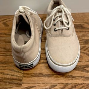 Cole Haan Tan Canvas Sneaker Size 8.5